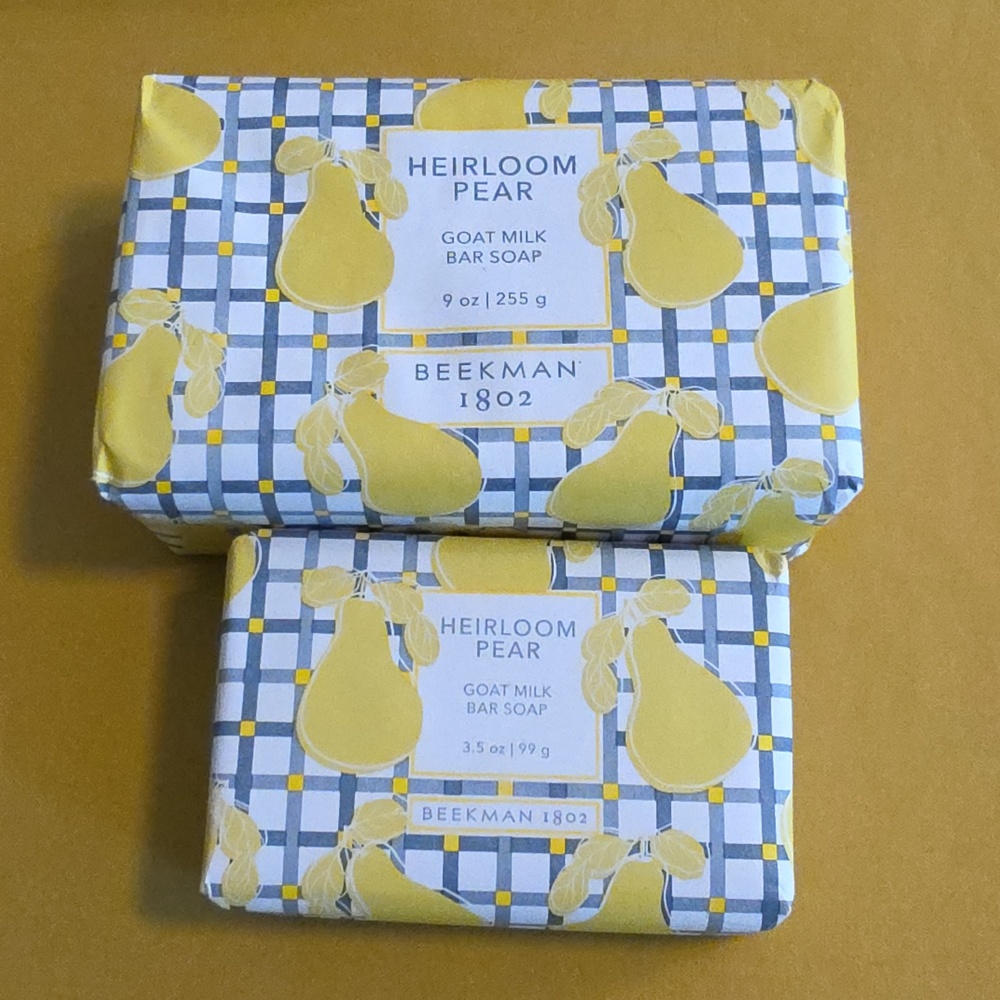 NWT - Beekman 1802 Heirloom Pear Goat Milk Bar Soap - One 3.5 OZ & One 9 OZ Bar
